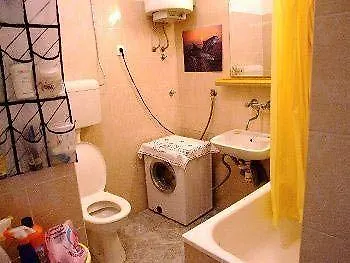 With Garden - Zuvan ספליט