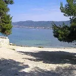 Penzion With Garden - Zuvan 3*