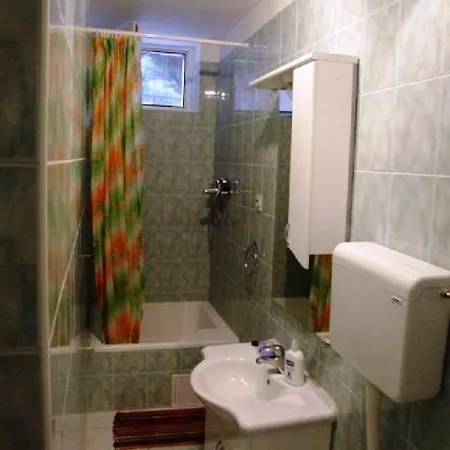 Pensionat Guest House With Garden - Zuvan Split